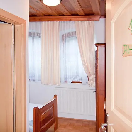 Farm Bukovje مزرعة للإقامة *