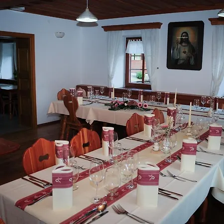 Agroturismo Farm Bukovje *